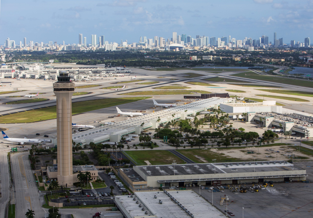Park 8 Miami International Airport aamg.us